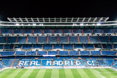 جدول الدوري الإنجليزي 2022نظرة شاملة على موسم مثير